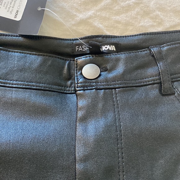 Black faux leather high rise pants - Picture 2 of 5